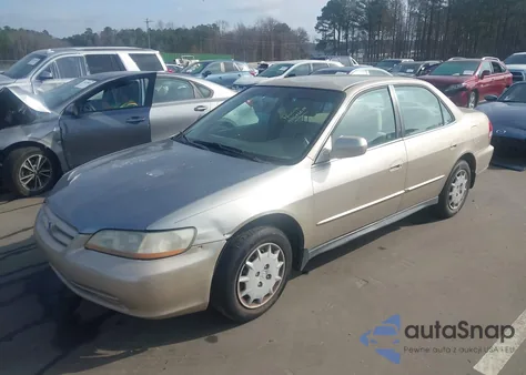 2002 Honda Accord 2.3 Lx from USA, damaged, VIN 1HGCG56442A059843